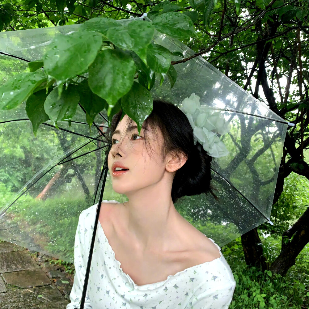 鞠婧祎