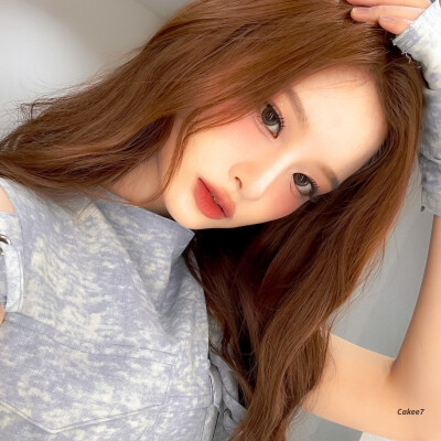  「妍汁有理」
你闯进了我的镜头我按下了永远⌯>ᴗo⌯