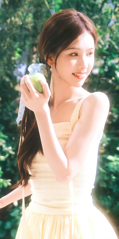 陈都灵