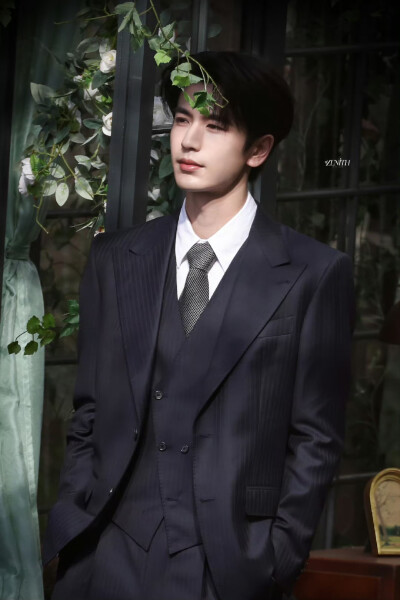 cr.ZENITH丨天穹·张凌赫