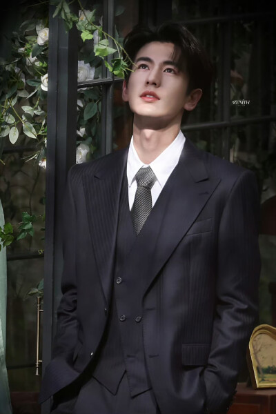 cr.ZENITH丨天穹·张凌赫