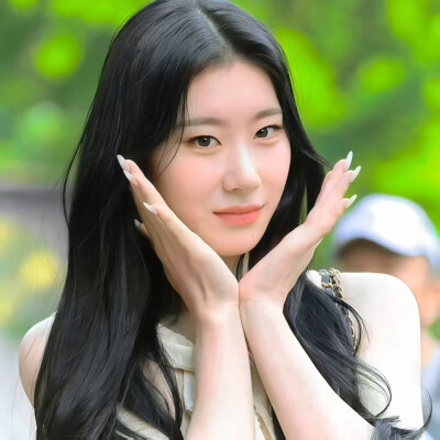 李彩领