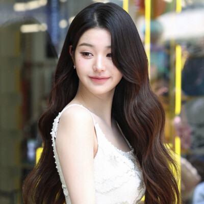 张元英 新闻图可二改