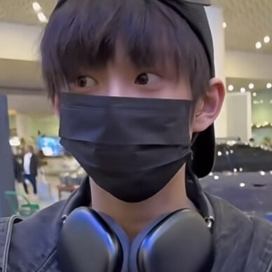 陈思罕
深圳潮男