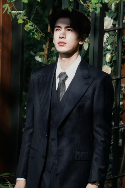 cr.兔崽汁-