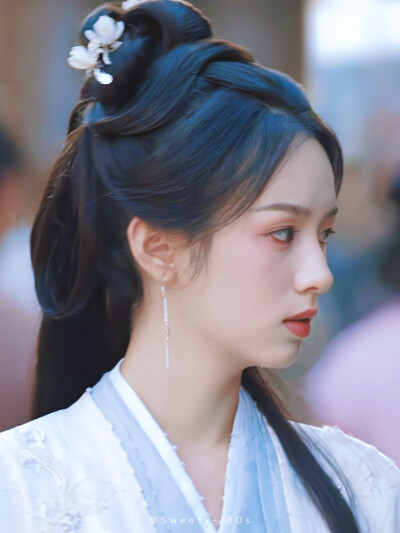 周也 锦月如歌