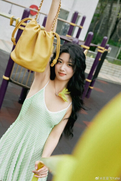 卢昱晓