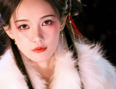 李一桐
