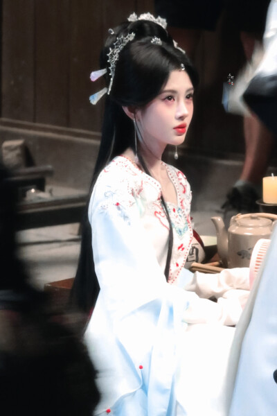 鞠婧祎来战