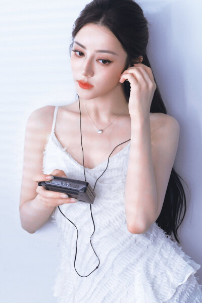 迪丽热巴