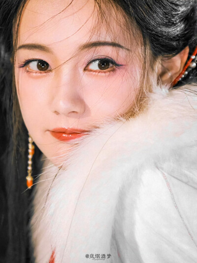 李一桐