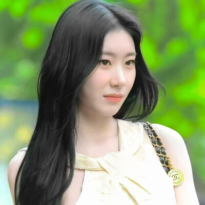 李彩领