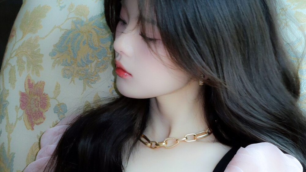 ♡=•ㅅ＜=)