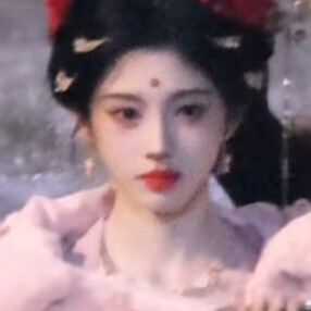 鞠婧祎