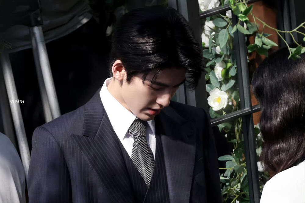 cr.ZENITH丨天穹·张凌赫
