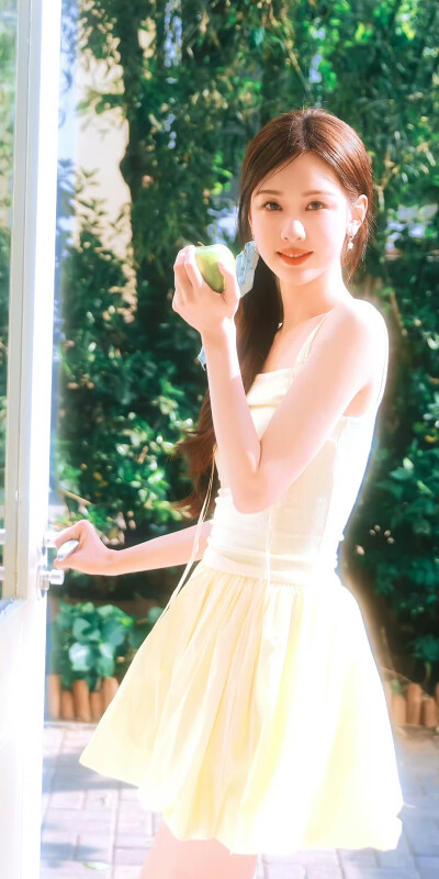 陈都灵