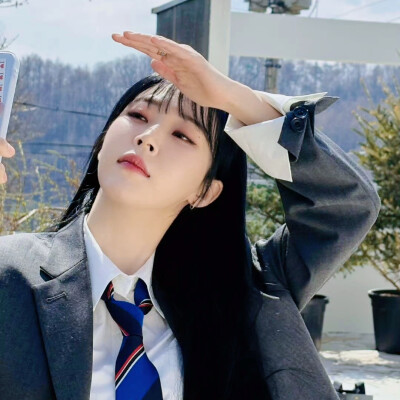 文星伊