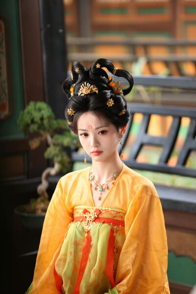 田曦薇