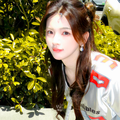 杨超越