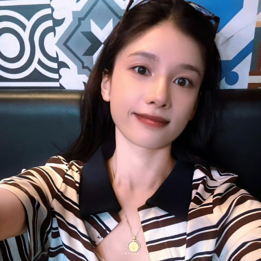 张婧仪