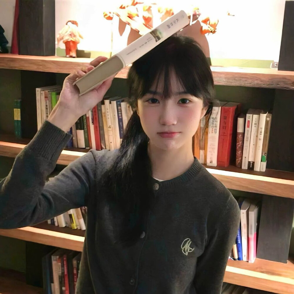 女头