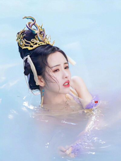 陈都灵
