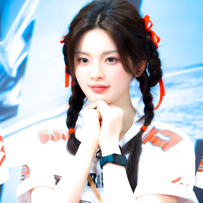 杨超越