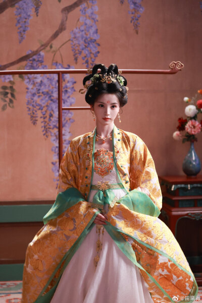 田曦薇