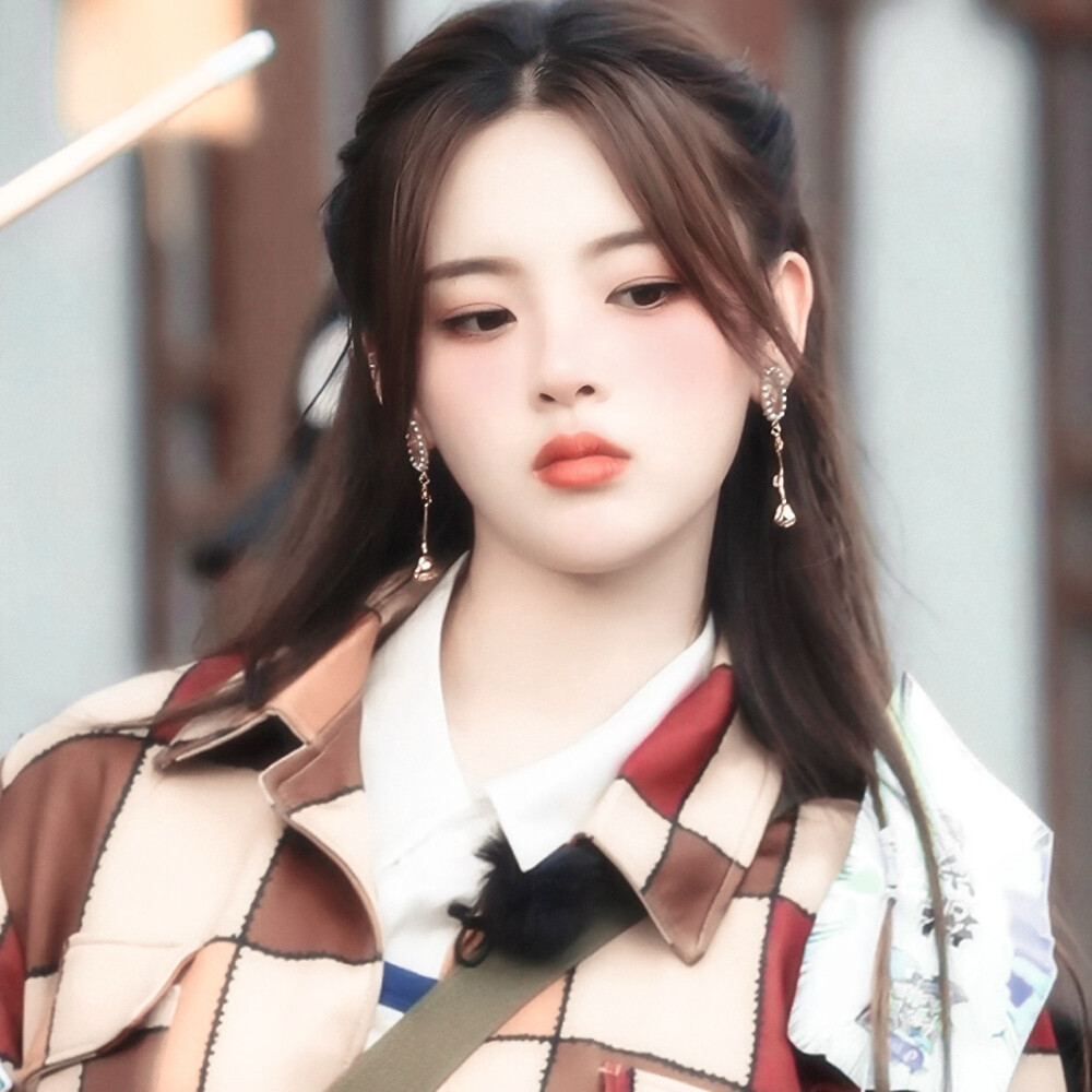 琥珀里的時間叫做永遠