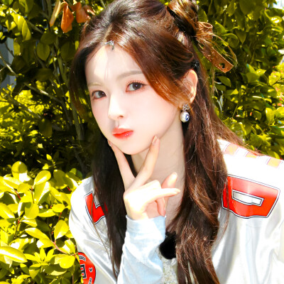 杨超越