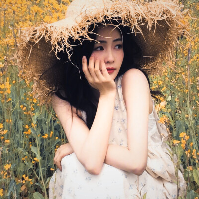 绿色是心动信号՞⸝⸝'ᜊ'⸝⸝՞
白鹿
起司名札
