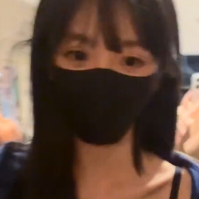 就这样喂喂雨点听着薇薇声