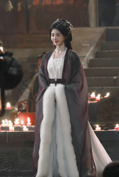 鞠婧祎