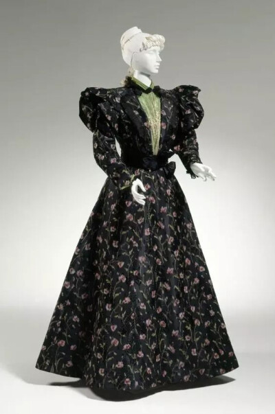 Afternoon Dress: Bodice and Skirt; 1896-1898