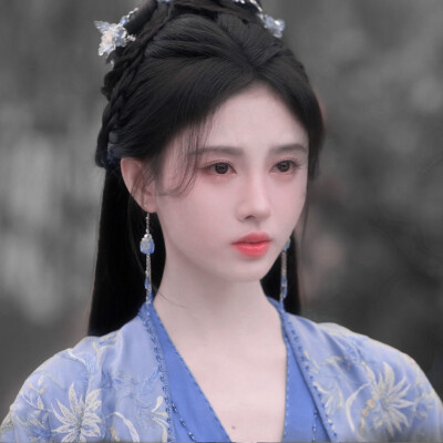 
就是很幸运的被我们小姜筱抽到了