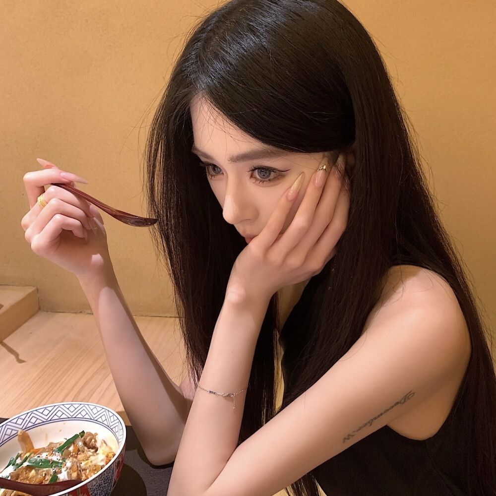一起看愚蠢的晚霞吧