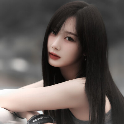 你用什么香水 我买一瓶用来想你