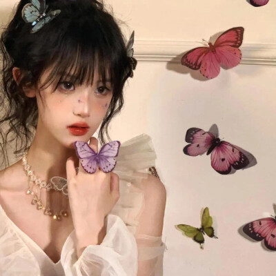 蝴蝶系女头像