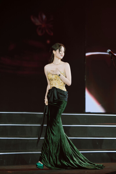 欧阳娜娜