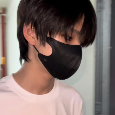 王橹杰