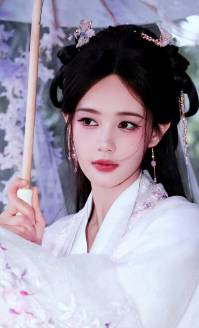 李一桐