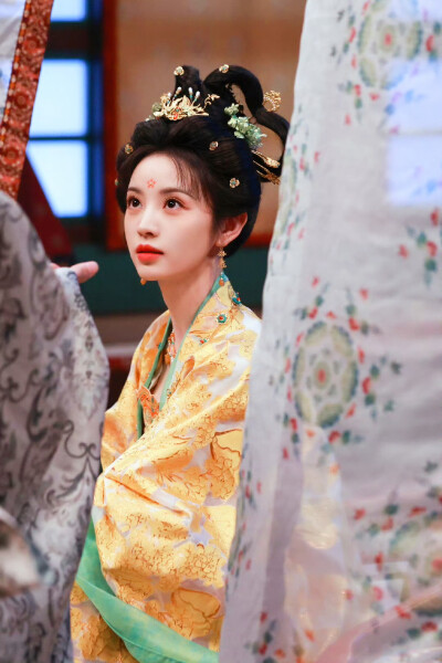 田曦薇
