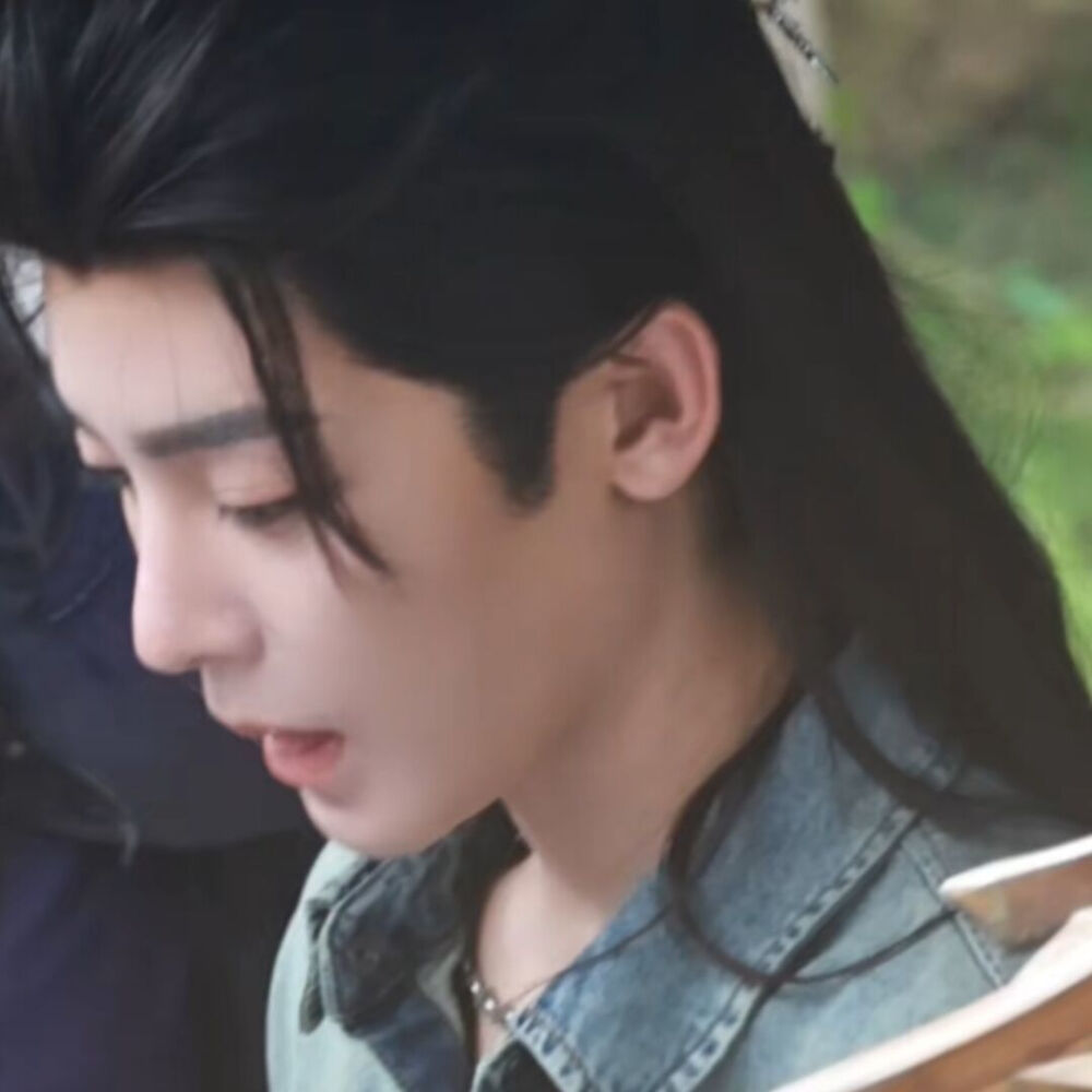侯明昊