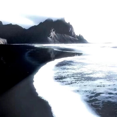 多想留在你的身边。