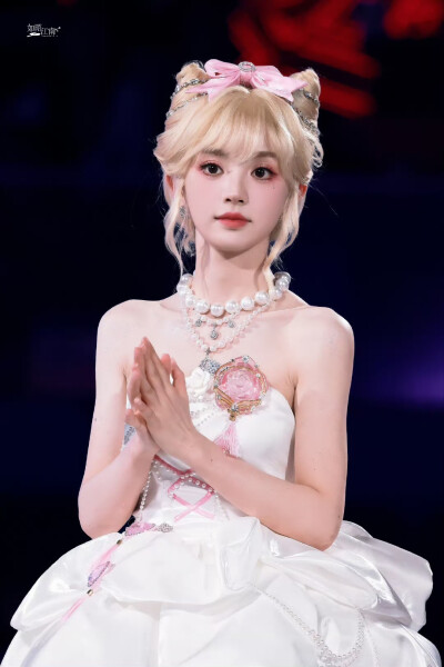 田曦薇