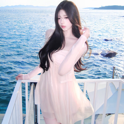 女头
二传头像注明出处
