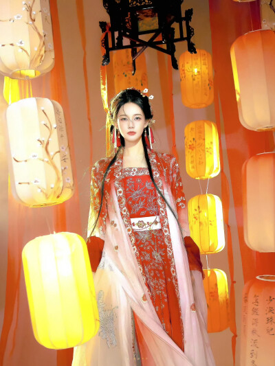 李一桐