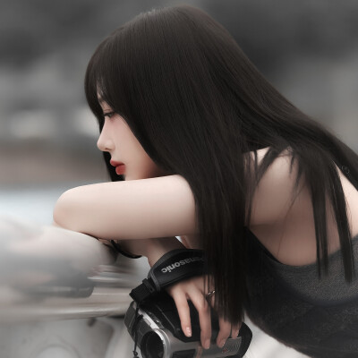 你用什么香水 我买一瓶用来想你