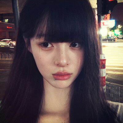 女头
