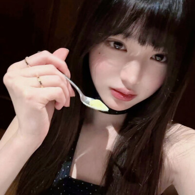张元英